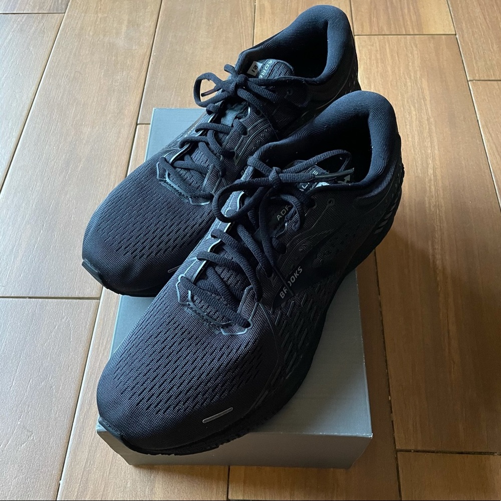 Brooks Adrenaline Gts 21 Running Shoes